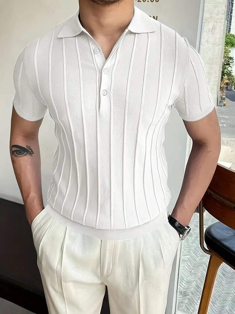 Ravissante : Chemise Rayée d'Élégance Décontractée