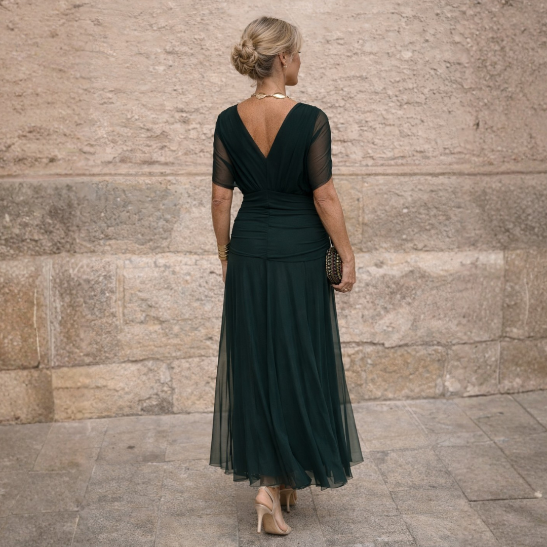 Mikaela | Robe maxi à bretelles dénudées