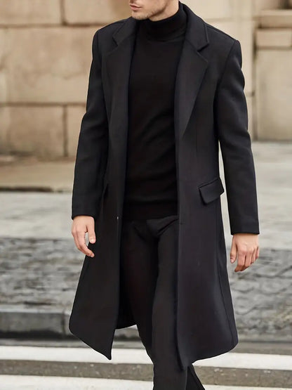 Classico : Le trench-coat élégant pour homme